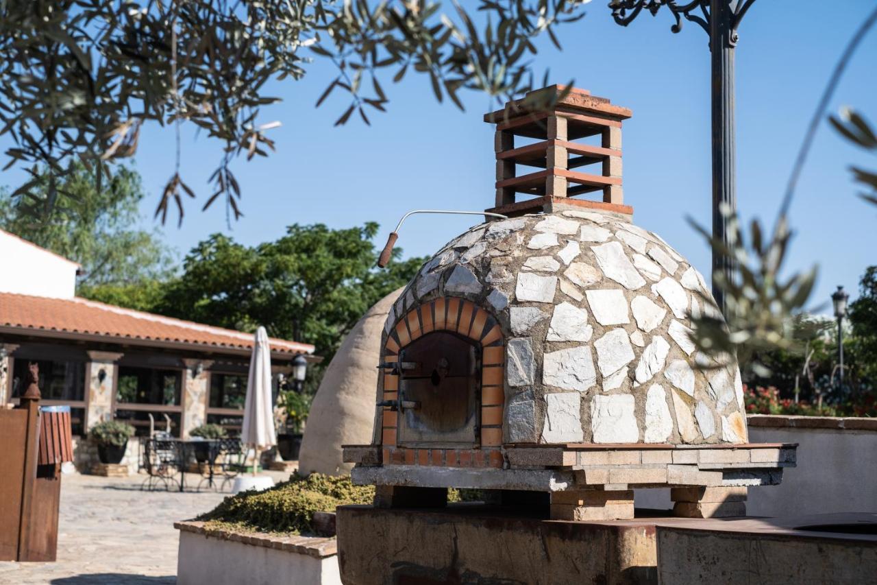 Hotel Rural Finca La Herencia Guadalcanal Exterior photo